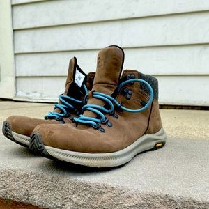 Women’s Merrell Ontario mid Hiking Boots